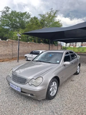 Used 2005 Mercedes-Benz C-Class C200 Classic