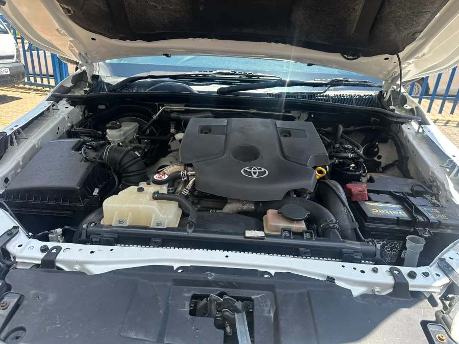 Used 2017 Toyota Hilux 2.4GD-6 SR - Happy DC Motors