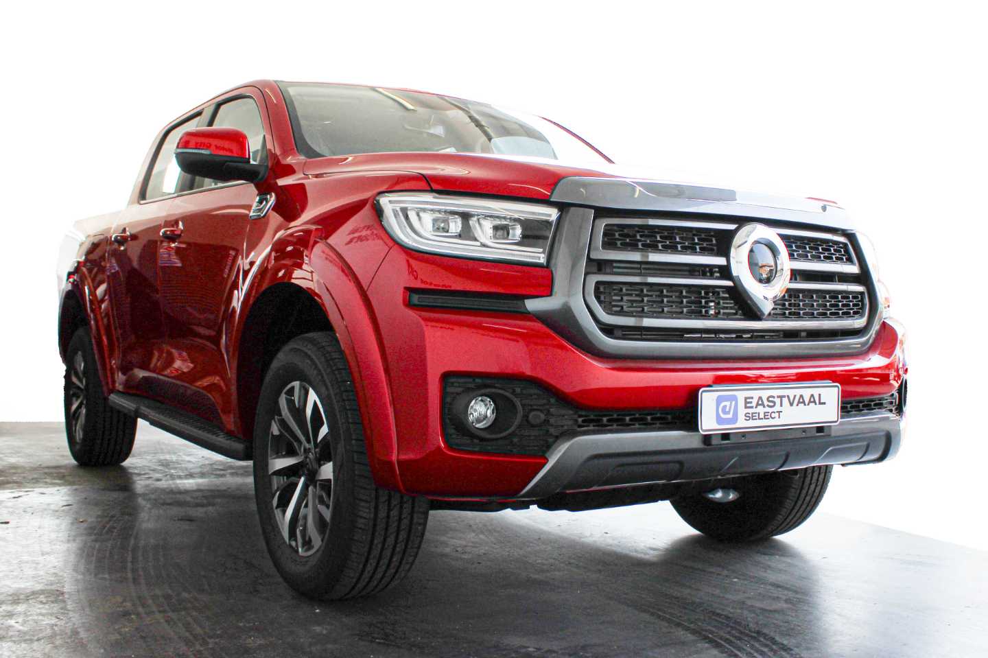 New 2025 GWM P300 2.4T double cab LS