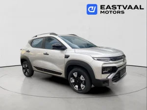 New 2025 Renault Kiger 1.0 Techno manual