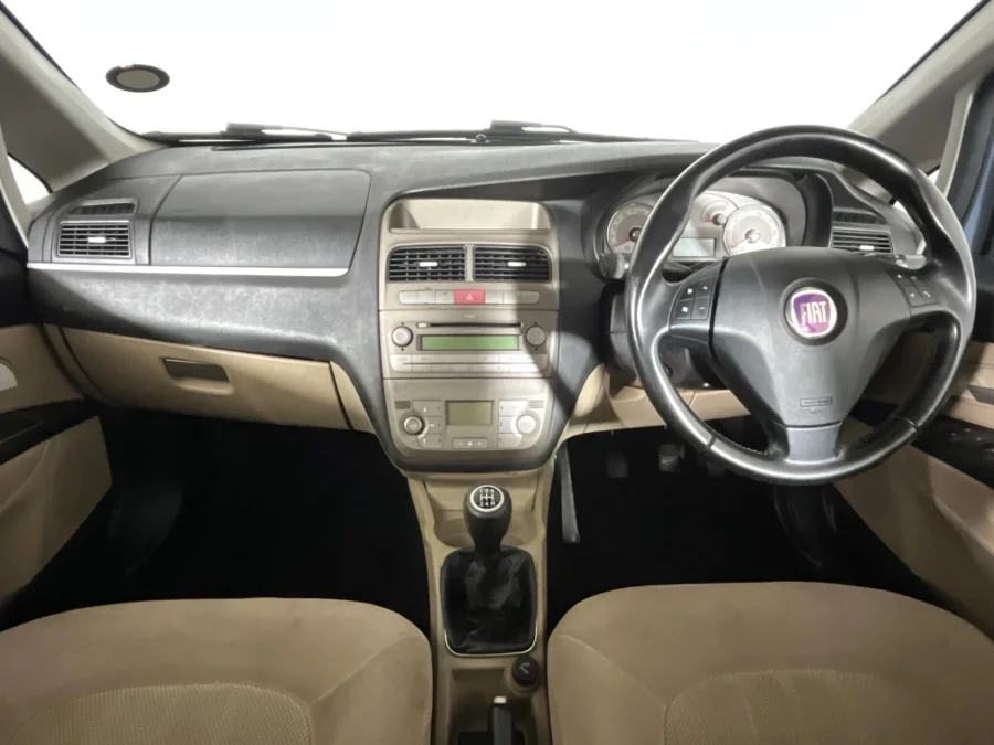 Used 2009 Fiat Linea 1.4 Emotion - WeBuyCars Germiston Used 2009 Fiat Linea 1.4 Emotion - WeBuyCars Germiston