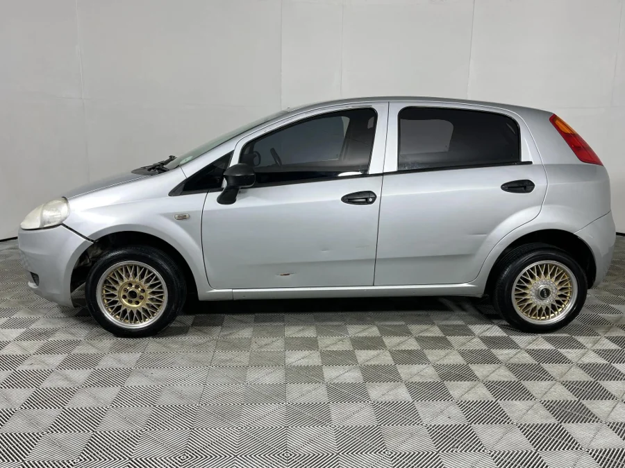 Used 2011 Fiat Punto 1.2 Active - WeBuyCars The Dome Used 2011 Fiat Punto 1.2 Active - WeBuyCars The Dome