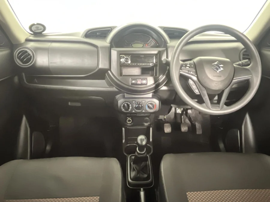 Used 2024 Suzuki S-Presso 1.0 GL manual - WeBuyCars Midstream Used 2024 Suzuki S-Presso 1.0 GL manual - WeBuyCars Midstream