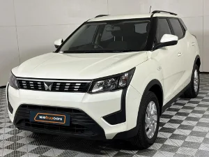 Used 2023 Mahindra XUV300 1.2T W8 Used 2023 Mahindra XUV300 1.2T W8