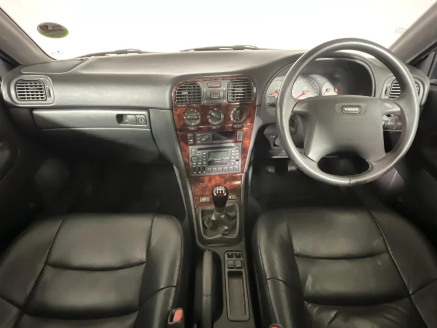 Used 2006 Volvo S40 1.8i - WeBuyCars Germiston Used 2006 Volvo S40 1.8i - WeBuyCars Germiston