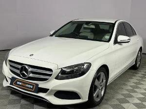 Used 2015 Mercedes-Benz C-Class C200 Avantgarde auto Used 2015 Mercedes-Benz C-Class C200 Avantgarde auto