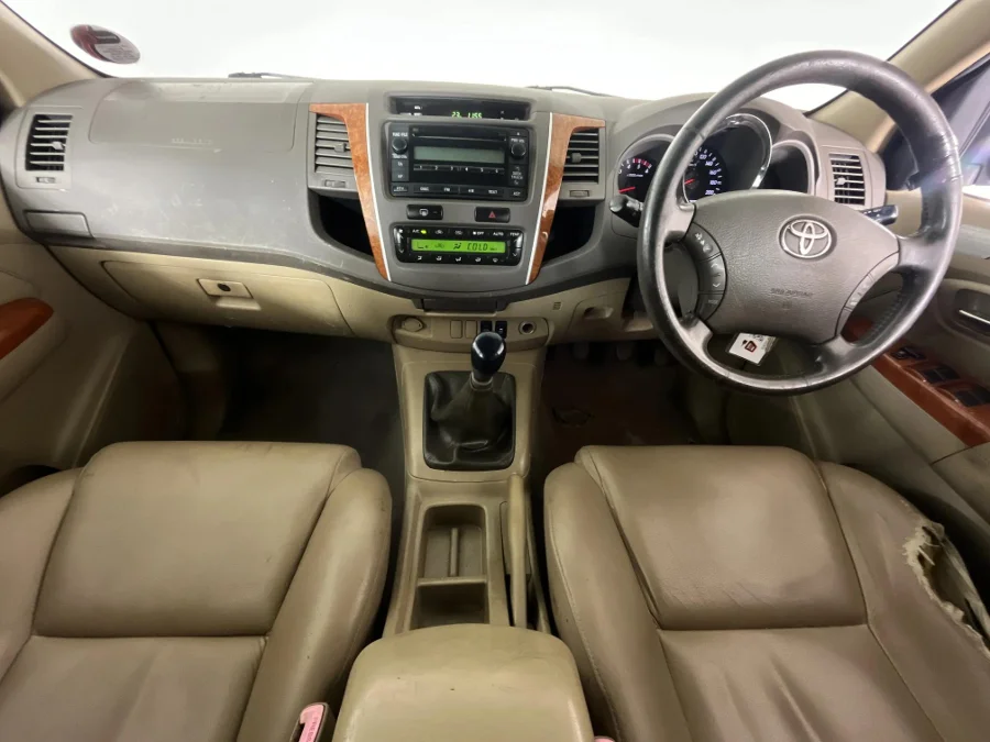 Used 2010 Toyota Fortuner 3.0D-4D - WeBuyCars Riverhorse