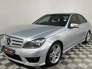 Used 2013 Mercedes-Benz C-Class C180 Avantgarde auto