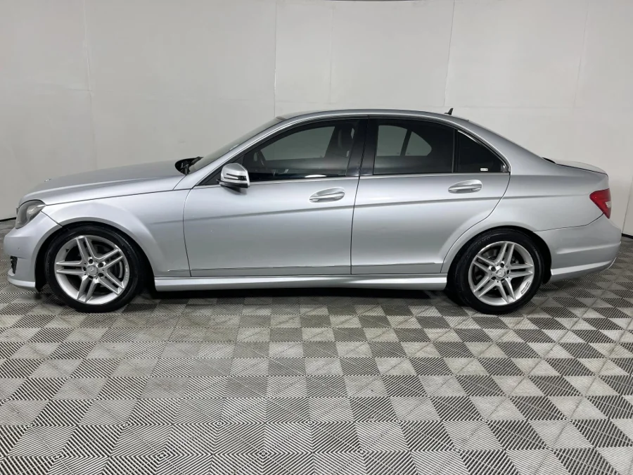 Used 2013 Mercedes-Benz C-Class C180 Avantgarde auto - WeBuyCars The Dome Used 2013 Mercedes-Benz C-Class C180 Avantgarde auto - WeBuyCars The Dome
