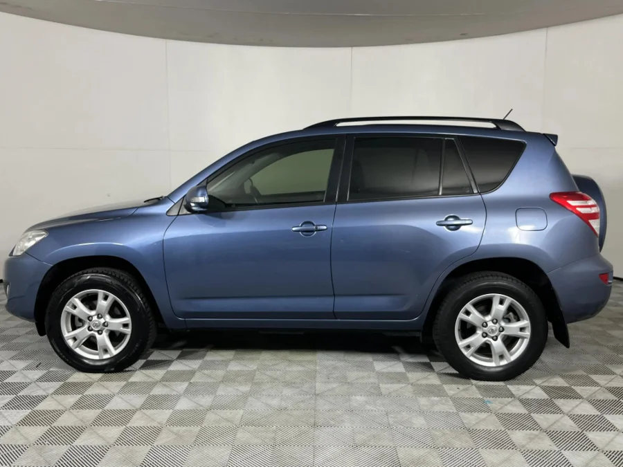 Used 2009 Toyota RAV4 2.0 VX auto - WeBuyCars Riverhorse