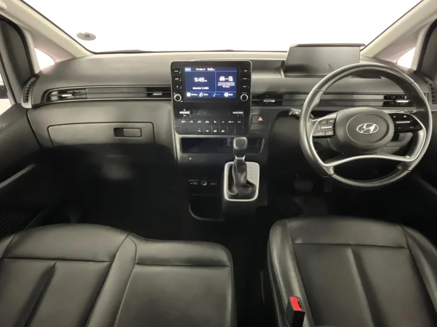 Used 2022 Hyundai Staria 2.2D Executive 9-seater - WeBuyCars George