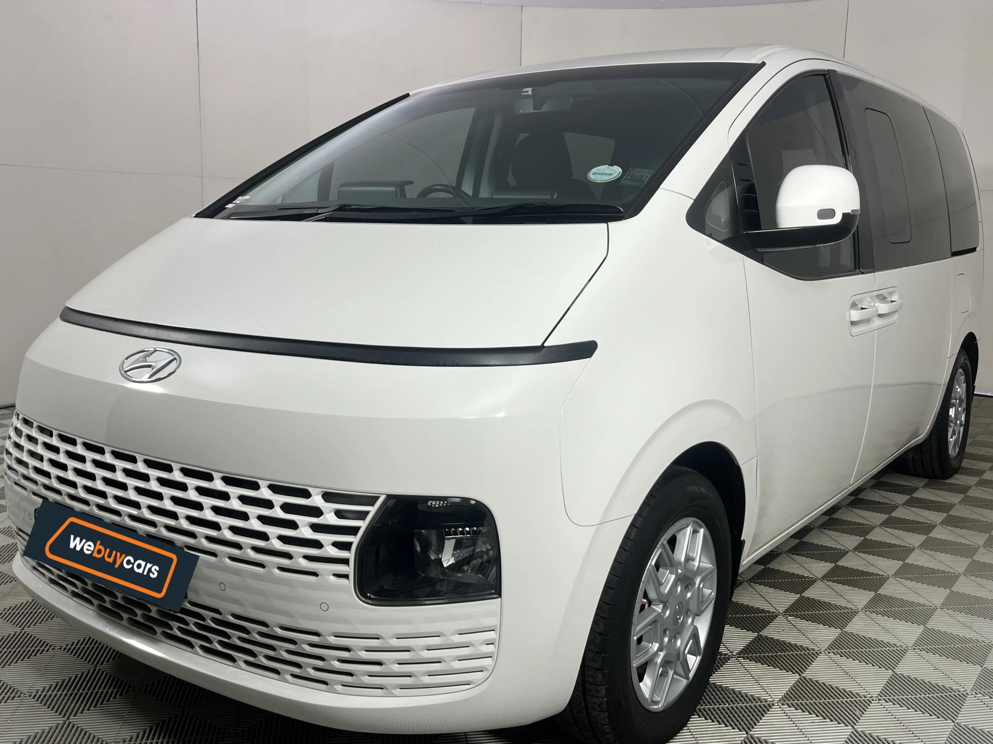 Used 2022 Hyundai Staria 2.2D Executive 11-seater