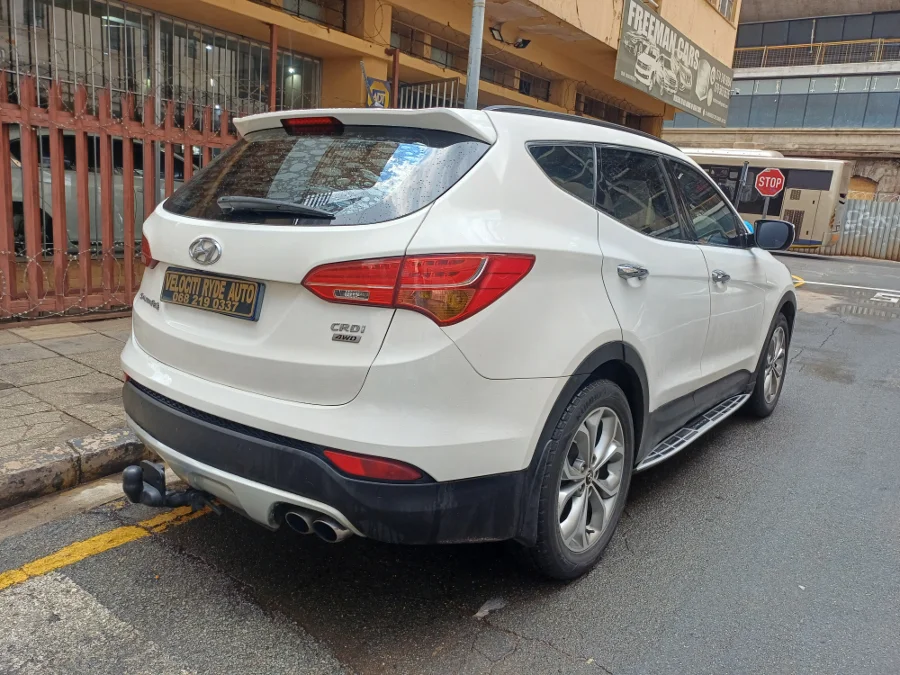 Used 2015 Hyundai Santa Fe 2.2CRDi 4WD Elite 7-seater - Velociti Ryde Auto