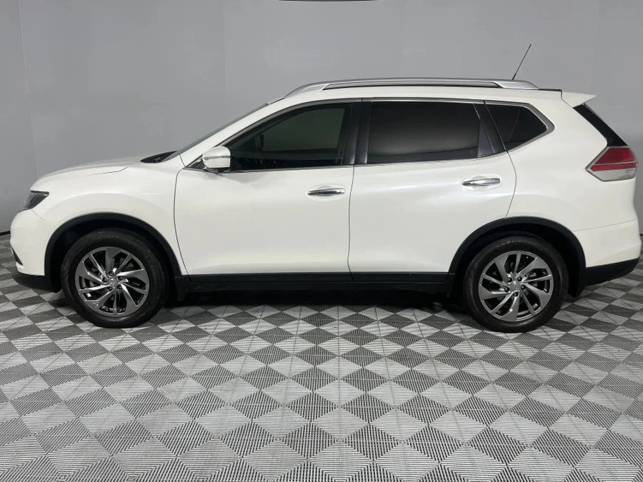 Used 2017 Nissan X-Trail 2.5 4x4 Tekna - WeBuyCars Lansdowne