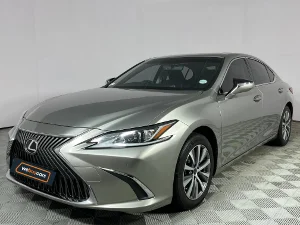Used 2019 Lexus ES 250 EX