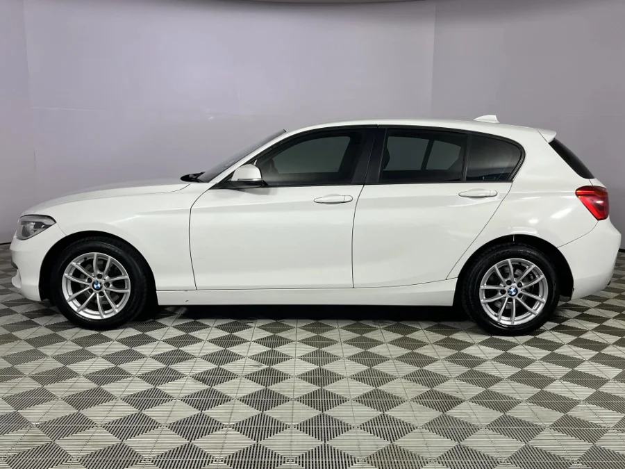 Used 2016 BMW 1 Series 120i 5-door sports-auto - WeBuyCars Durban Used 2016 BMW 1 Series 120i 5-door sports-auto - WeBuyCars Durban