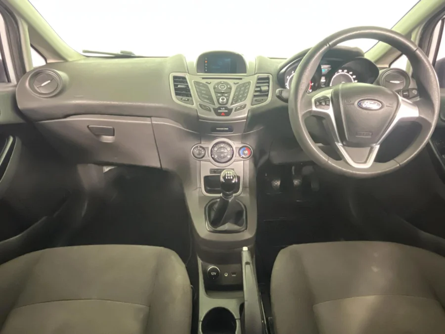 Used 2015 Ford Fiesta 5-door 1.4 Ambiente - WeBuyCars Richmond