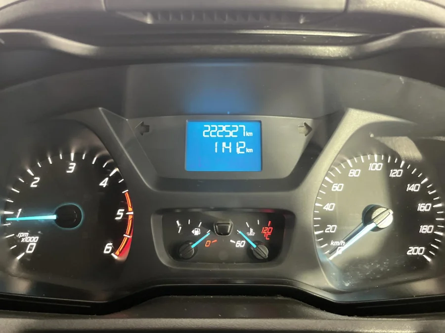 Used 2017 Ford Transit Custom panel van 2.2TDCi 74kW SWB Ambiente - WeBuyCars Lansdowne