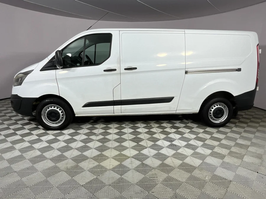 Used 2017 Ford Transit Custom panel van 2.2TDCi 74kW SWB Ambiente - WeBuyCars Lansdowne