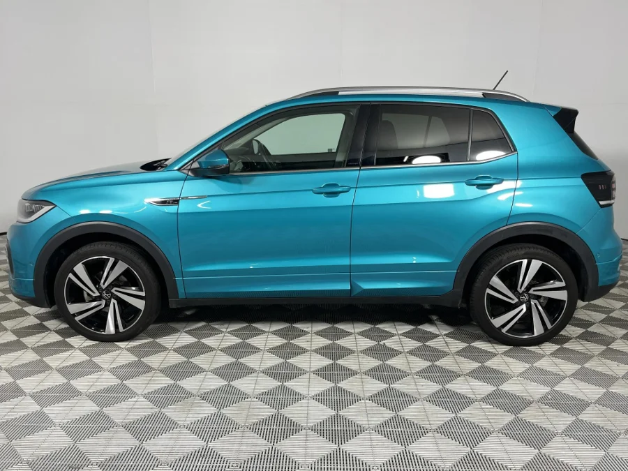 Used 2022 Volkswagen T-Cross 1.5TSI 110kW R-Line - WeBuyCars Lansdowne Used 2022 Volkswagen T-Cross 1.5TSI 110kW R-Line - WeBuyCars Lansdowne