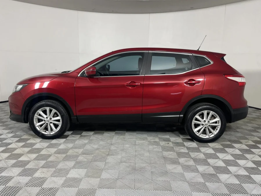 Used 2017 Nissan Qashqai 1.2T Visia - WeBuyCars The Dome