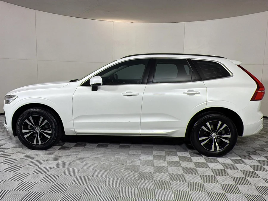 Used 2022 Volvo XC60 B5 AWD Essential - WeBuyCars Midstream