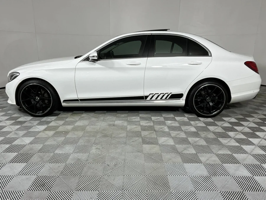 Used 2016 Mercedes-Benz C-Class C250d Avantgarde - WeBuyCars Riverhorse Used 2016 Mercedes-Benz C-Class C250d Avantgarde - WeBuyCars Riverhorse