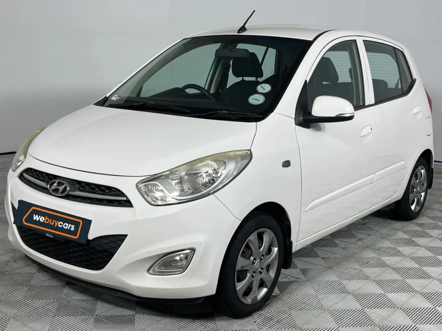 Used 2015 Hyundai i10 1.1 Motion - WeBuyCars George Used 2015 Hyundai i10 1.1 Motion - WeBuyCars George
