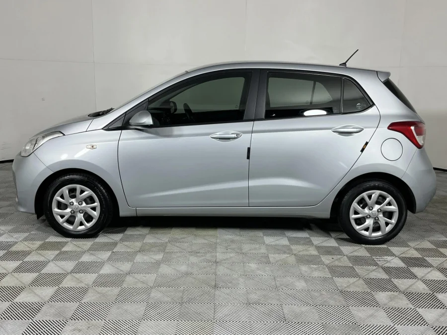 Used 2019 Hyundai Grand i10 1.0 Motion auto - WeBuyCars Durban