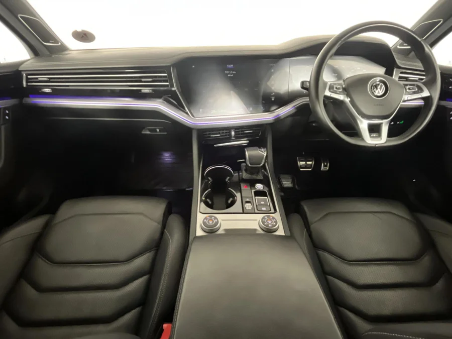 Used 2018 Volkswagen Touareg V6 TDI Executive R-Line - WeBuyCars JHB South