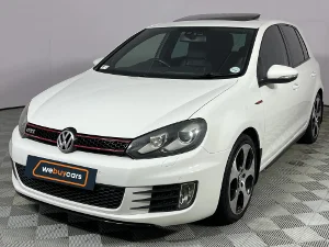 Used 2009 Volkswagen Golf GTI auto
