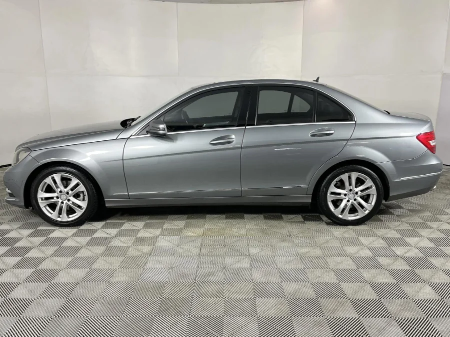 Used 2013 Mercedes-Benz C-Class C200 Classic - WeBuyCars The Dome