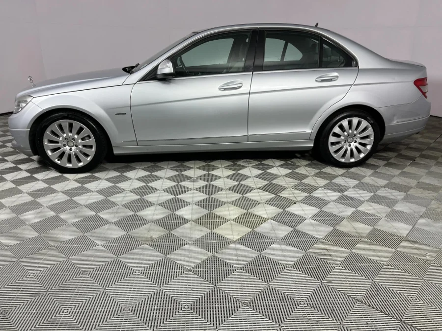 Used 2009 Mercedes-Benz C-Class C180 Kompressor Classic Touchshift - WeBuyCars Lansdowne Used 2009 Mercedes-Benz C-Class C180 Kompressor Classic Touchshift - WeBuyCars Lansdowne