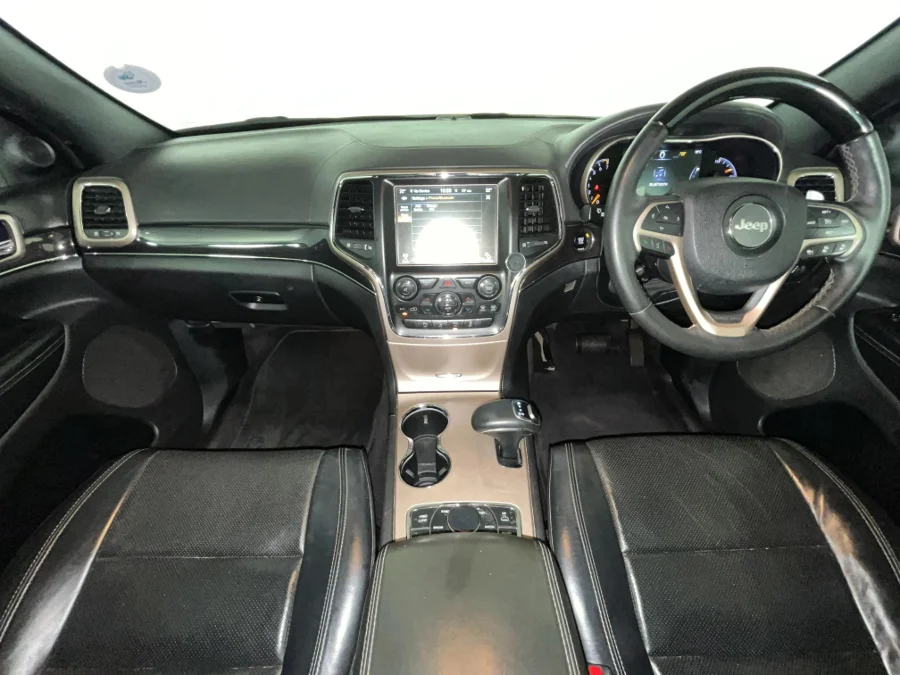 Used 2017 Jeep Grand Cherokee 3.6L Overland - WeBuyCars Germiston