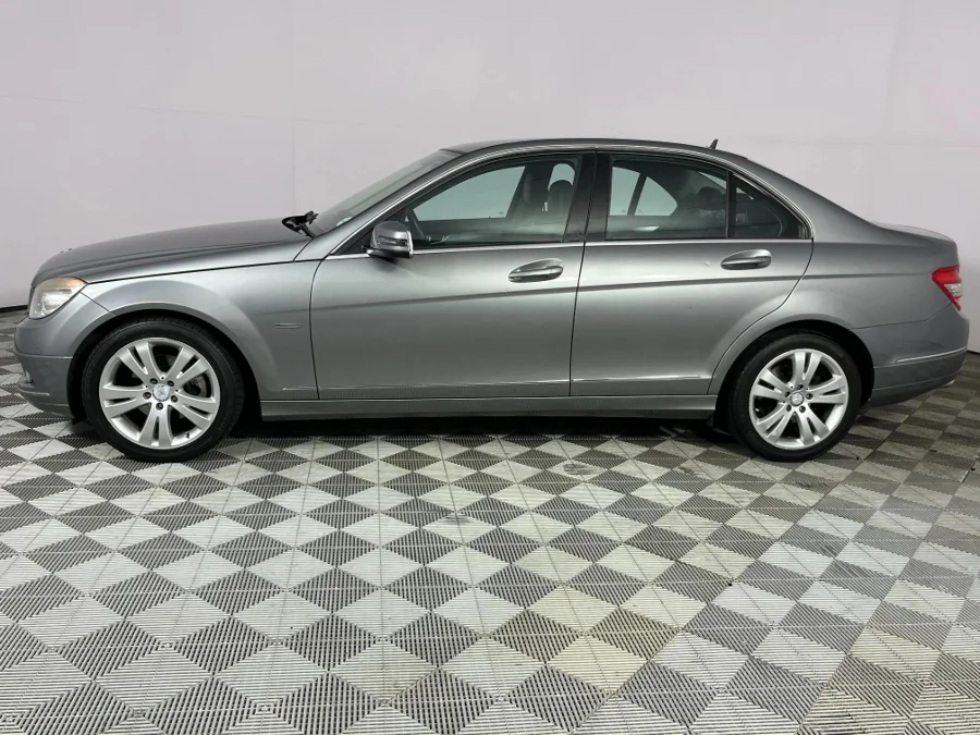 Used 2010 Mercedes-Benz C-Class C300 Avantgarde - WeBuyCars Brackenfell Cape Town Used 2010 Mercedes-Benz C-Class C300 Avantgarde - WeBuyCars Brackenfell Cape Town