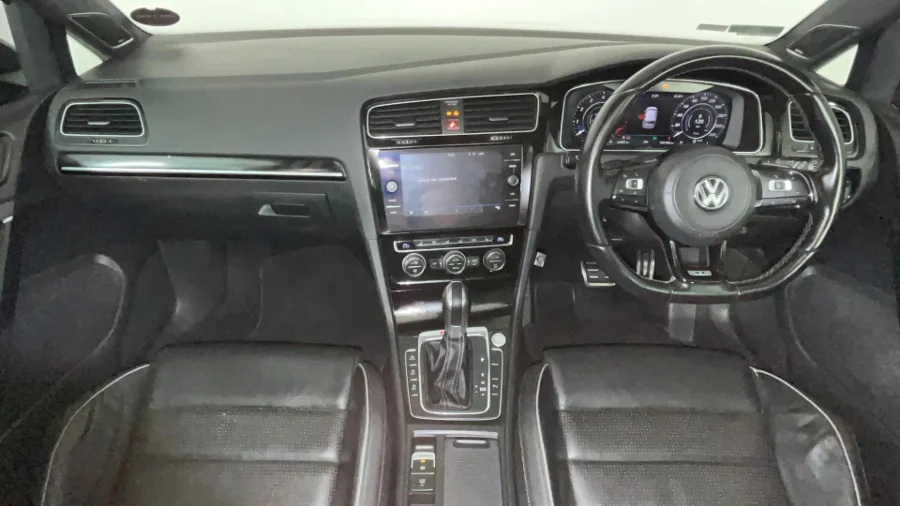 Used 2018 Volkswagen Golf R - WeBuyCars Lansdowne