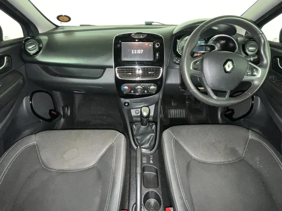 Used 2017 Renault Clio 66kW turbo Authentique - WeBuyCars Germiston Used 2017 Renault Clio 66kW turbo Authentique - WeBuyCars Germiston