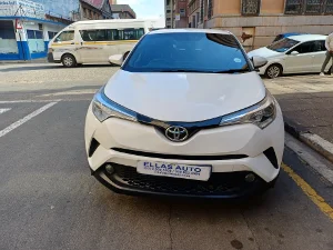 Used 2018 Toyota C-HR 1.2T Plus auto Used 2018 Toyota C-HR 1.2T Plus auto