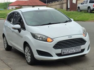 Used 2015 Ford Fiesta 5-door 1.4 Ambiente