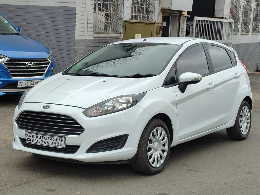 Used 2015 Ford Fiesta 5-door 1.4 Ambiente - Venture Giant Investment Used 2015 Ford Fiesta 5-door 1.4 Ambiente - Venture Giant Investment