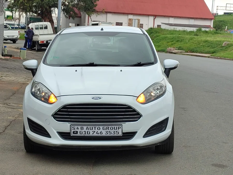 Used 2015 Ford Fiesta 5-door 1.4 Ambiente - S and B Auto Group
