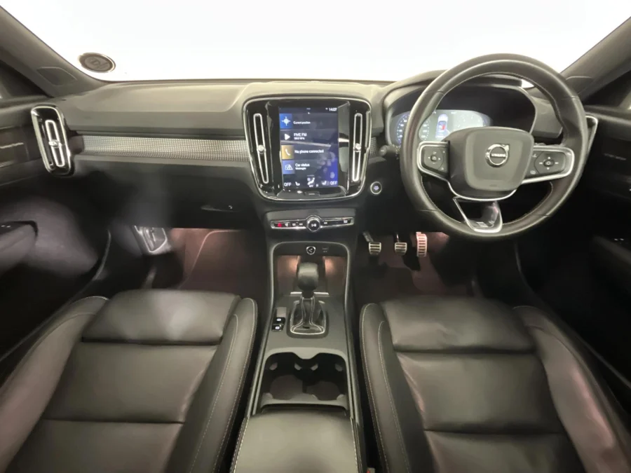 Used 2019 Volvo XC40 T3 R-Design - WeBuyCars The Dome Used 2019 Volvo XC40 T3 R-Design - WeBuyCars The Dome