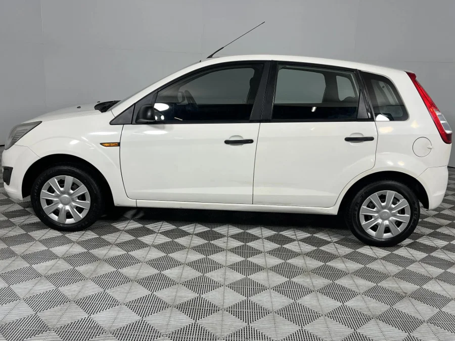 Used 2014 Ford Figo 1.4 Ambiente - WeBuyCars Richmond Used 2014 Ford Figo 1.4 Ambiente - WeBuyCars Richmond