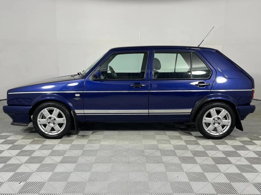 Used 2010 Volkswagen Citi Mk1 1.6i - WeBuyCars Silverlakes Used 2010 Volkswagen Citi Mk1 1.6i - WeBuyCars Silverlakes