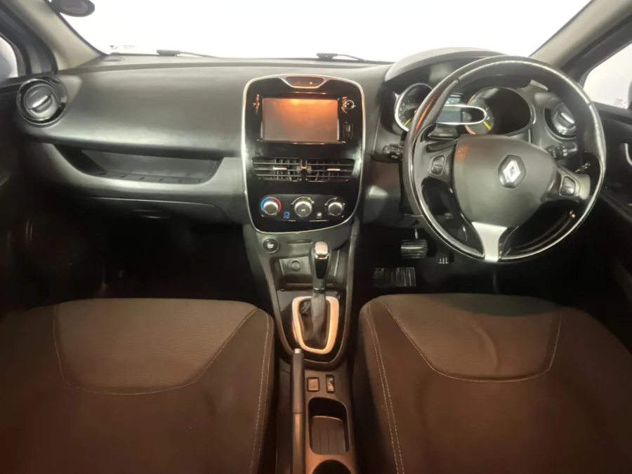 Used 2016 Renault Clio 88kW turbo Expression auto - WeBuyCars Durban Used 2016 Renault Clio 88kW turbo Expression auto - WeBuyCars Durban