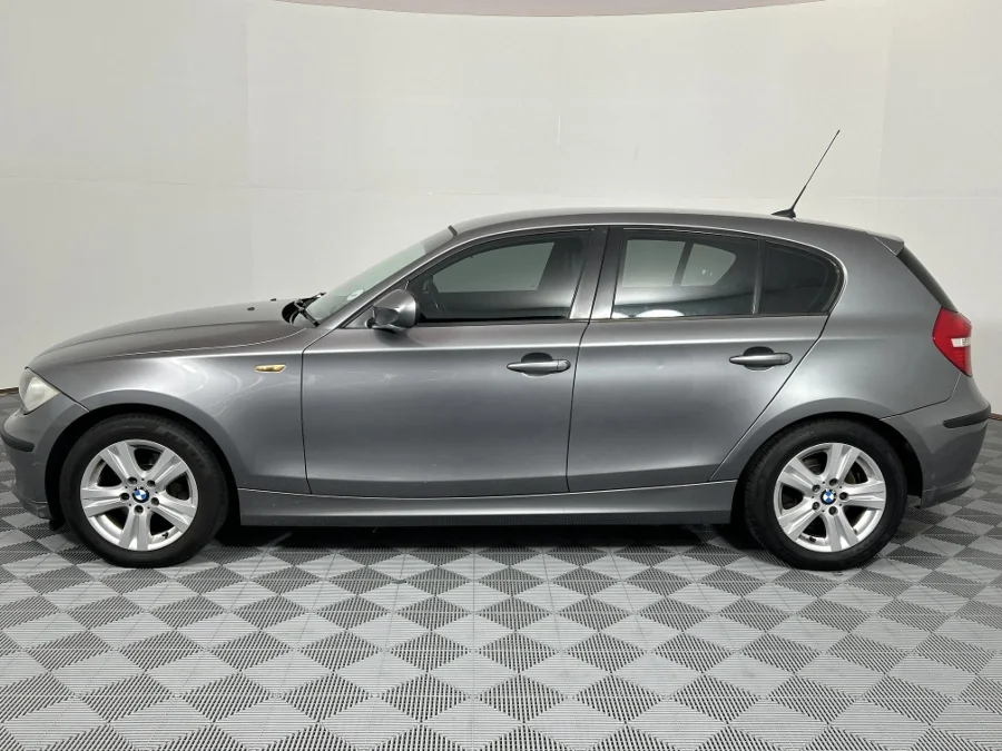 Used 2010 BMW 1 Series 118i 5-door - WeBuyCars Richmond Used 2010 BMW 1 Series 118i 5-door - WeBuyCars Richmond