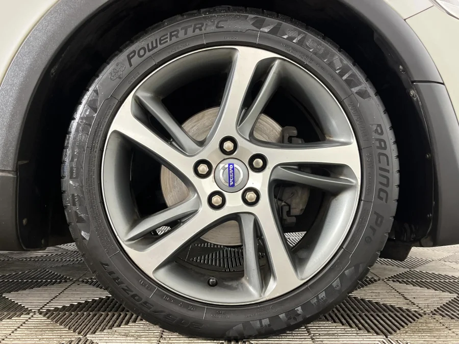 Used 2012 Volvo C30 D2 Excel - WeBuyCars Germiston Used 2012 Volvo C30 D2 Excel - WeBuyCars Germiston