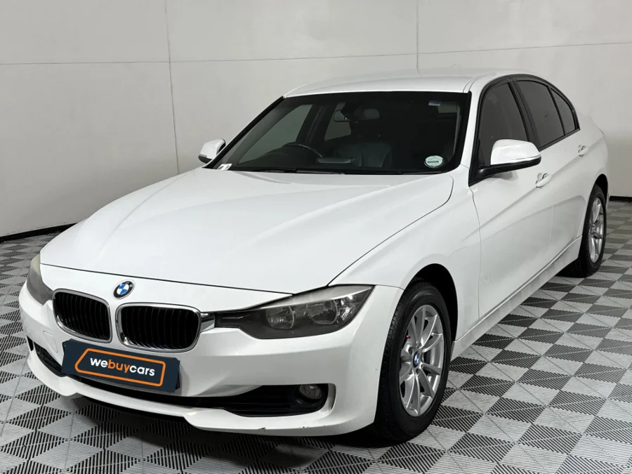 Used 2015 BMW 3 Series 320i sports-auto - WeBuyCars Midstream Used 2015 BMW 3 Series 320i sports-auto - WeBuyCars Midstream