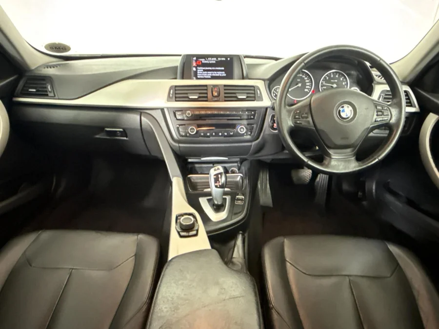 Used 2015 BMW 3 Series 320i sports-auto - WeBuyCars Midstream Used 2015 BMW 3 Series 320i sports-auto - WeBuyCars Midstream