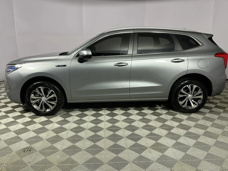 Used 2023 Haval Jolion 1.5 HEV Luxury - WeBuyCars Durban